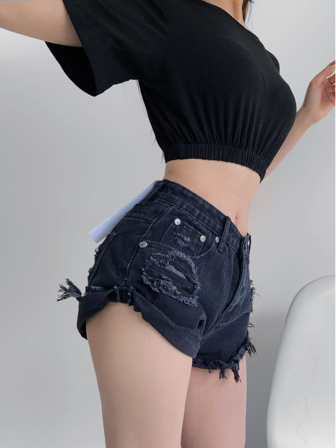 Shorts de mezclilla desgastado - Shorts Denim Frayed reseña y precio